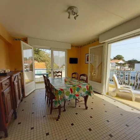 Lumineux 50m² A 100m De La - 4 Personnes, Balcon, Parking, A - Fr-1-540-204 *