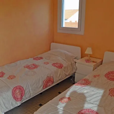 Apartment Lumineux 50m² A 100m De La - 4 Personnes, Balcon, Parking, A - Fr-1-540-204 *